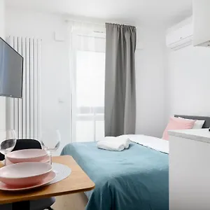 Rentplanet - Wiktoryn Warsaw
